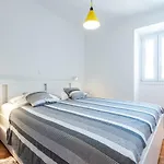 Apartments Simovic Old Town