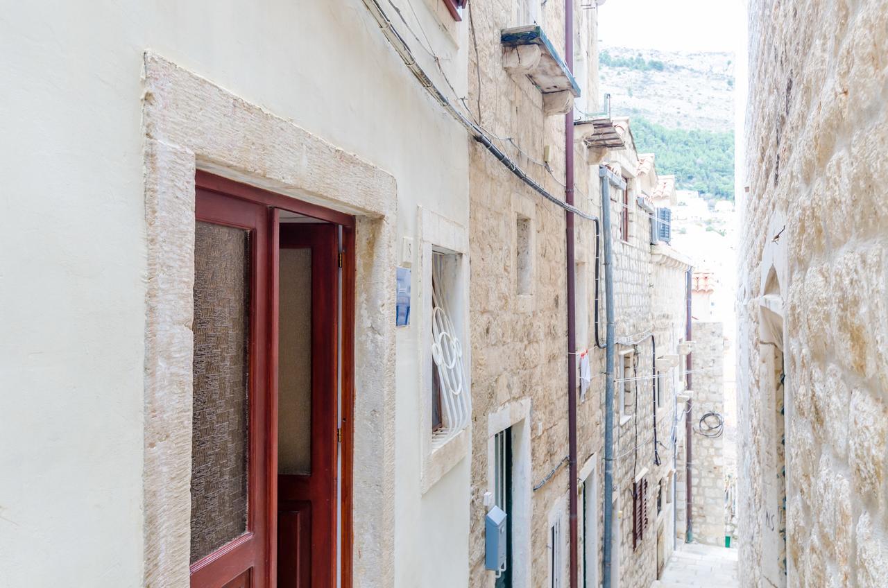 Simovic Old Town Apartment