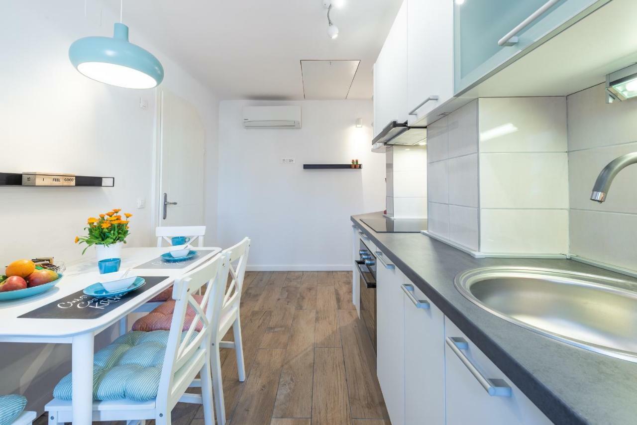 Apartment Simovic Old Town